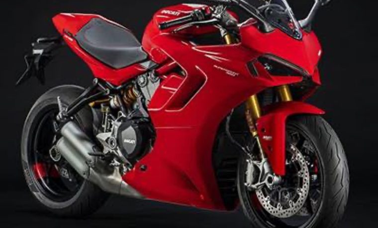 SUPERSPORT S (2021)